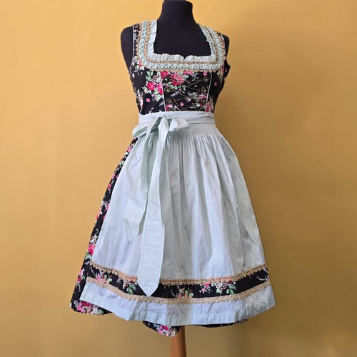 Landhaus black floral - landhaus,