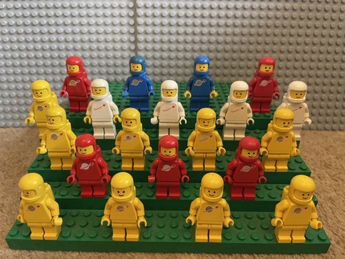 Lego classic space minifigure - space,