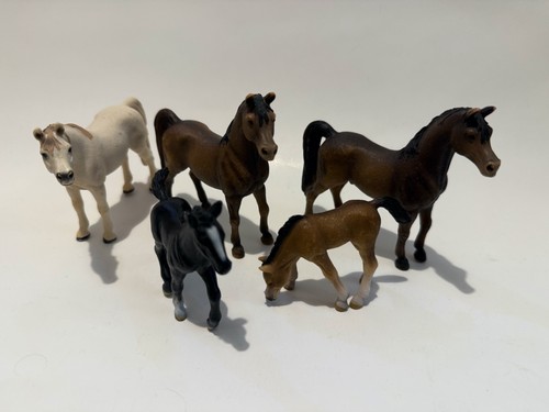 Schleich horse bundle - ., retired