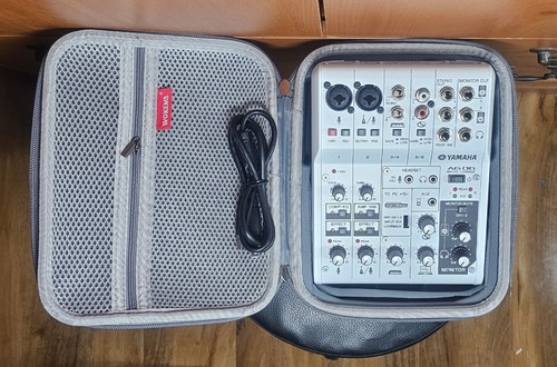 Yamaha mixing console - ag-06,