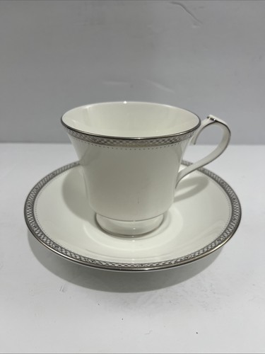Rare aynsley coronet - coronet, platinum