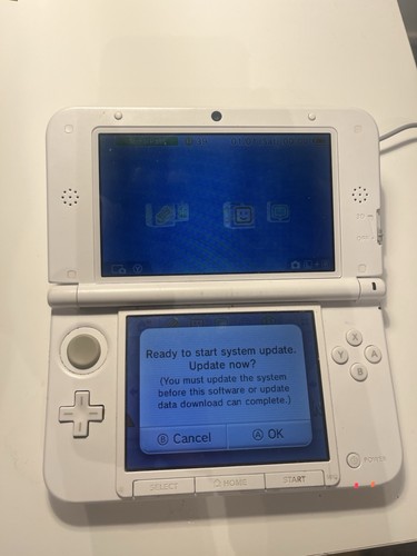 Nintendo 3ds white - nintendo,