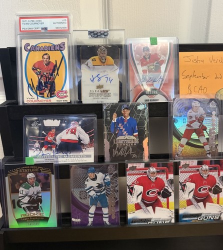 Hockey card lot - card,