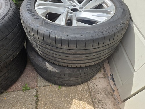 Genuine audi q7 - genuine,
