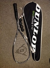 Dunlop Biomimetic Pro Lite 140g 500 sq cm squash racket + case balls