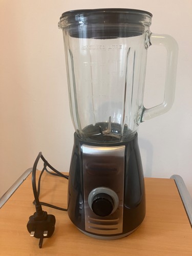 Morphy richards glass jug - morphy,