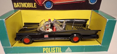 Polistil art batmobile 1967 - 34,
