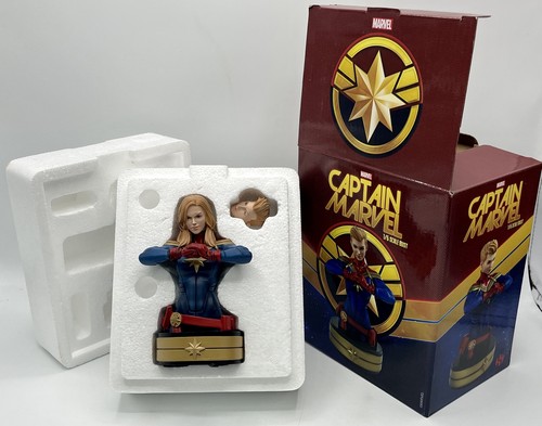 Captain marvel bust - captain, 1:6°