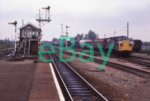 35mm railway slide class 37 - slide,