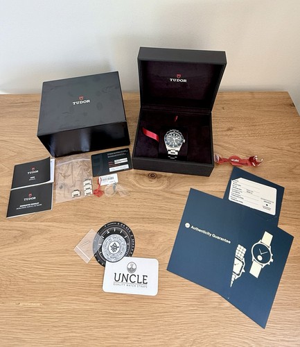 Tudor black bay - black,