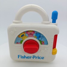 Vintage Musical Fisher Price Radio Three Blind Mice Wind Up Toy