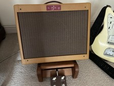 Lazy J LC 10 Valve Guitar