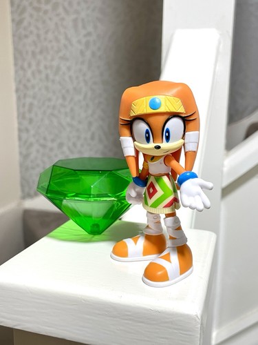 Sonic the hedgehog - sonic, tikal