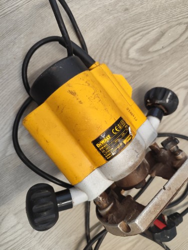 Dewalt dw613 plunge router - dw613,