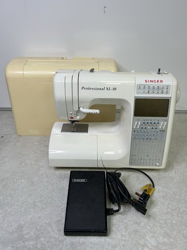 Singer sewing machine - singer,