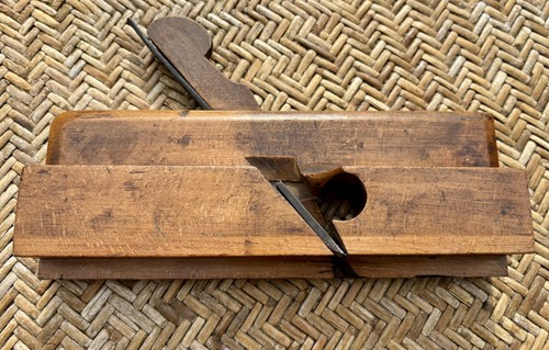 Antique hields nottingham - antique,