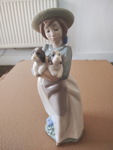 Lladro nao girl - nao,