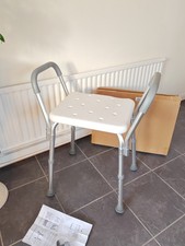 shower stool with arms, non-slip bathroom chair with drainage holes seat