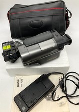 Sanyo VM-PS12 8mm handheld