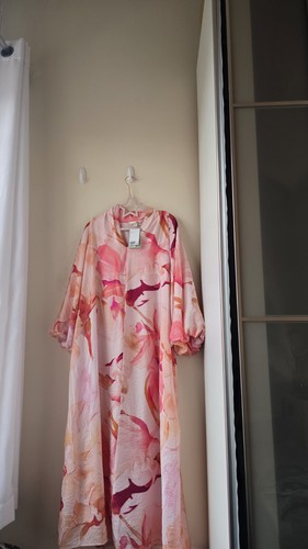 Peach pink floral creped - h&m,