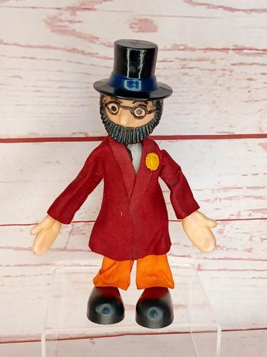 Rare vintage 1967 marx toys - rare,