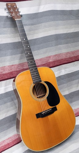 Martin acoustic guitar - cf,