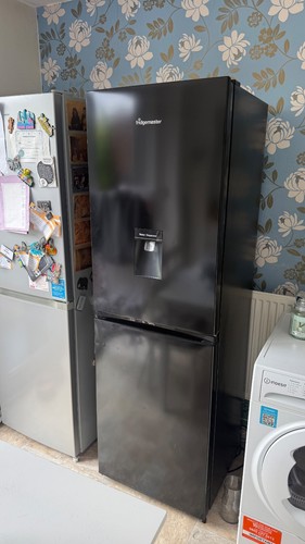 Fridgemaster mc55251mdb 251l - fridgemaster,