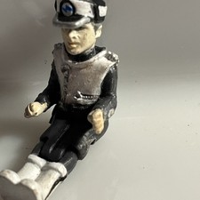 1992 VINTAGE CAPTAIN SCARLET COLONEL WHITE MINI FIGURE CALTON GERRY ANDERSON