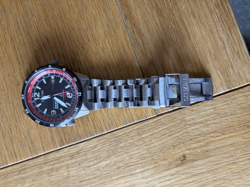 Citizen red arrows limited