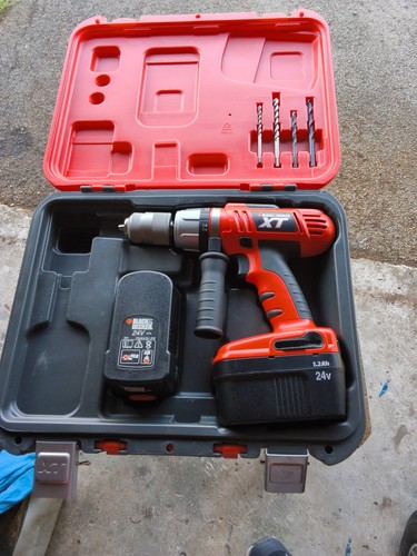 Black and decker cordless - black,