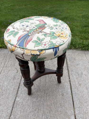 Victorian antique vanity - vanity, stool