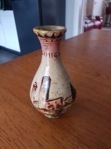 Handpainted bud vase - bud, st