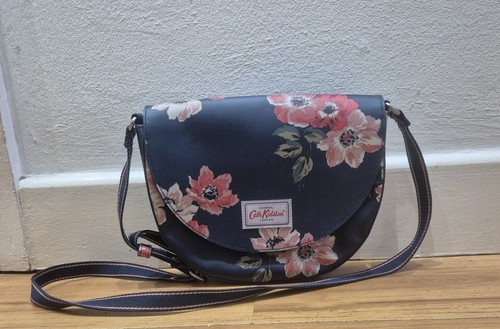 Navy floral print - navy,
