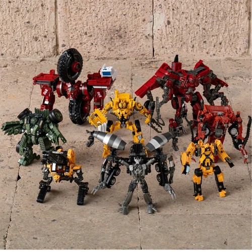 Transforming robot - in, 1