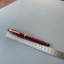 NICE CROSS FOUNTAIN PEN WITH INK FITTED CONVERTOR MAROON GOLD TRIM