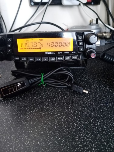 Tyt 9800 quad band - tyt, th-9800