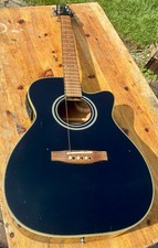 Electro-Acoustic Guitar