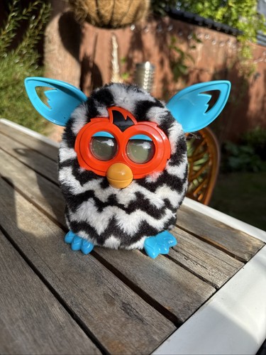 2012 hasbro furby - hasbro,