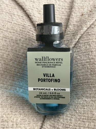 Bath and body - works, wallflower