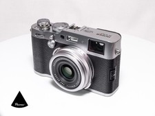 Fujifilm Fuji X100F Silver Digital Compact Camera APS-C 24.3 MP
