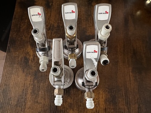 Type grundy beer - type, coupler