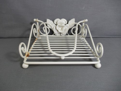 Vintage shabby chic style - chic,