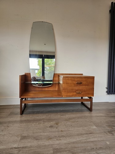 Mid century plan - mid,