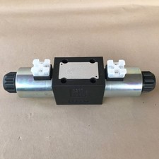 MACGREGOR HAGGLUNDS 2875949-801 DIRECTIONAL CONTROL VALVE 2875949801