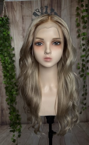 Light blonde warm - warm, tone