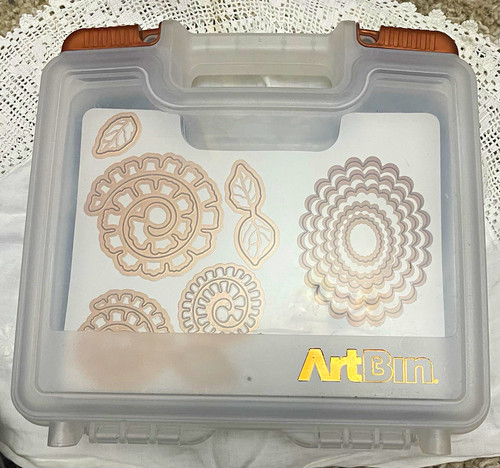 Artbin magnetic die - die, storage