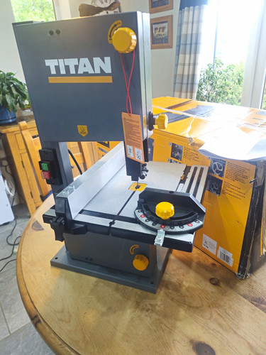 Titan table top - top, band