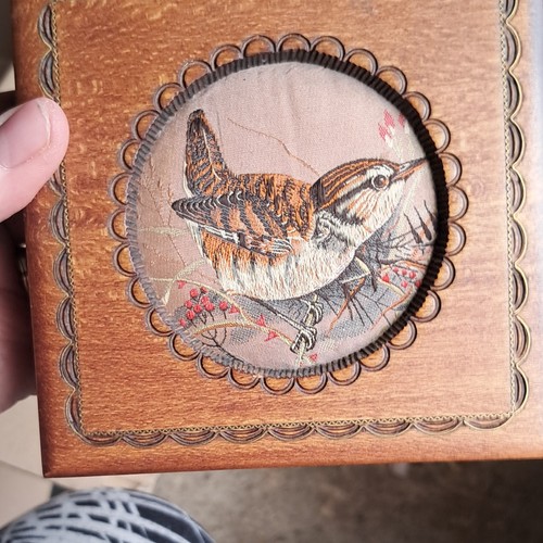 Cash ltd wooden bird - j.,
