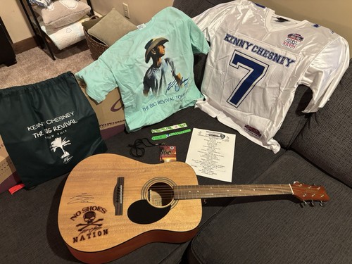 Kenney chesney signed - chesney,