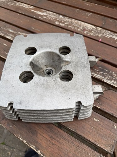 Etz 250 cylinder head - mz,